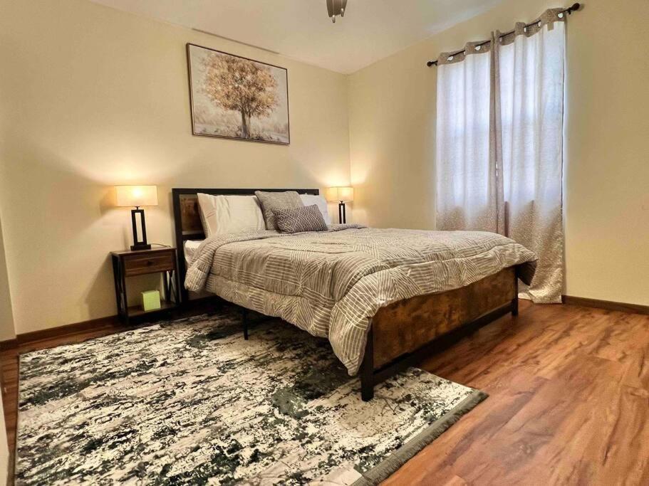 Beautiful 2Br Apartment. Black-Out Curtains พีโอเรีย ภายนอก รูปภาพ